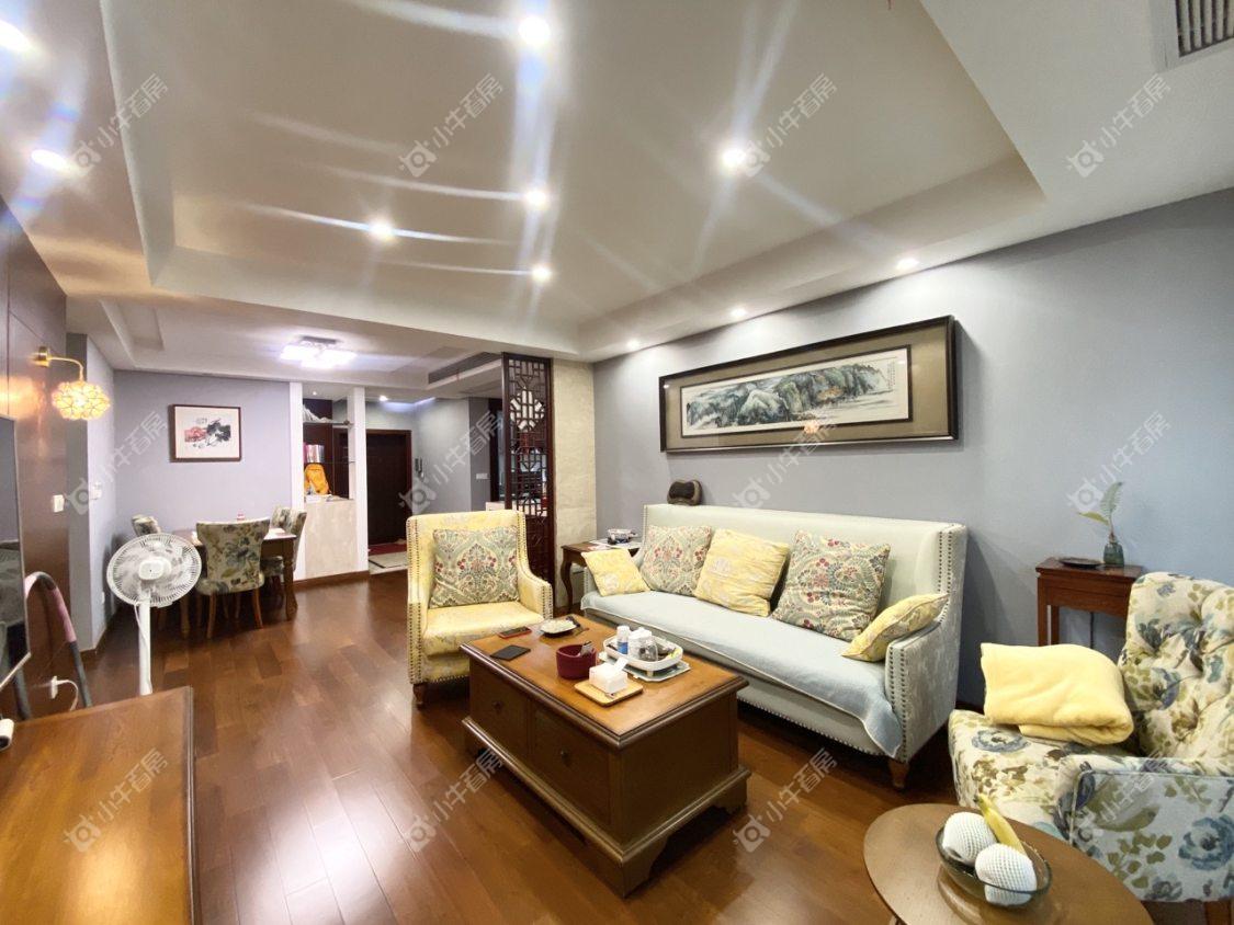 镇江天波城在售二手房源室内图_小牛看房