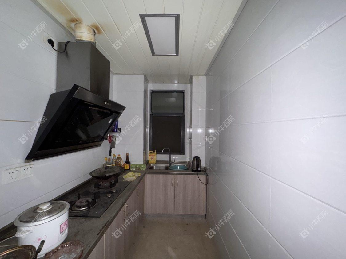 镇江荣城国际一期在售二手房源室内图_小牛看房