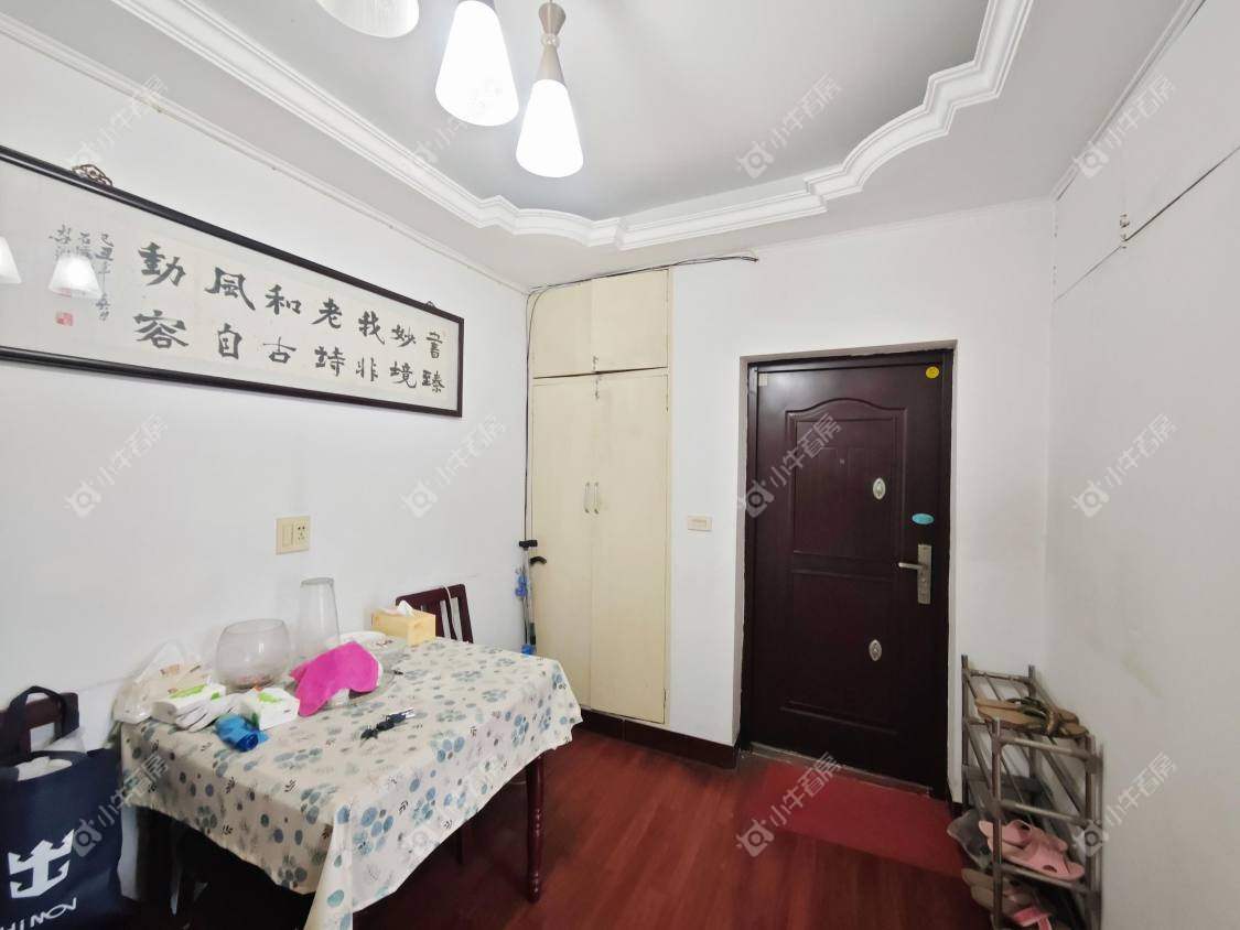 镇江云阳新村在售二手房源室内图_小牛看房