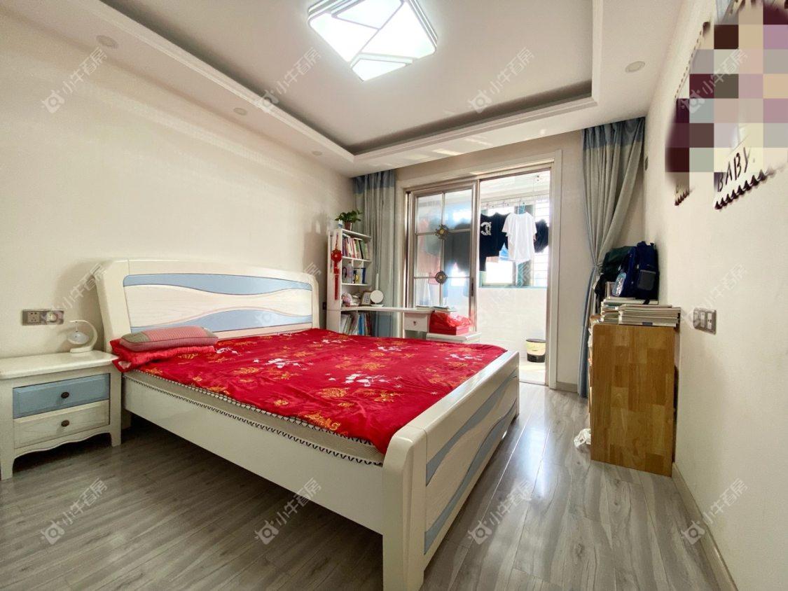 镇江欧洲城在售二手房源室内图_小牛看房