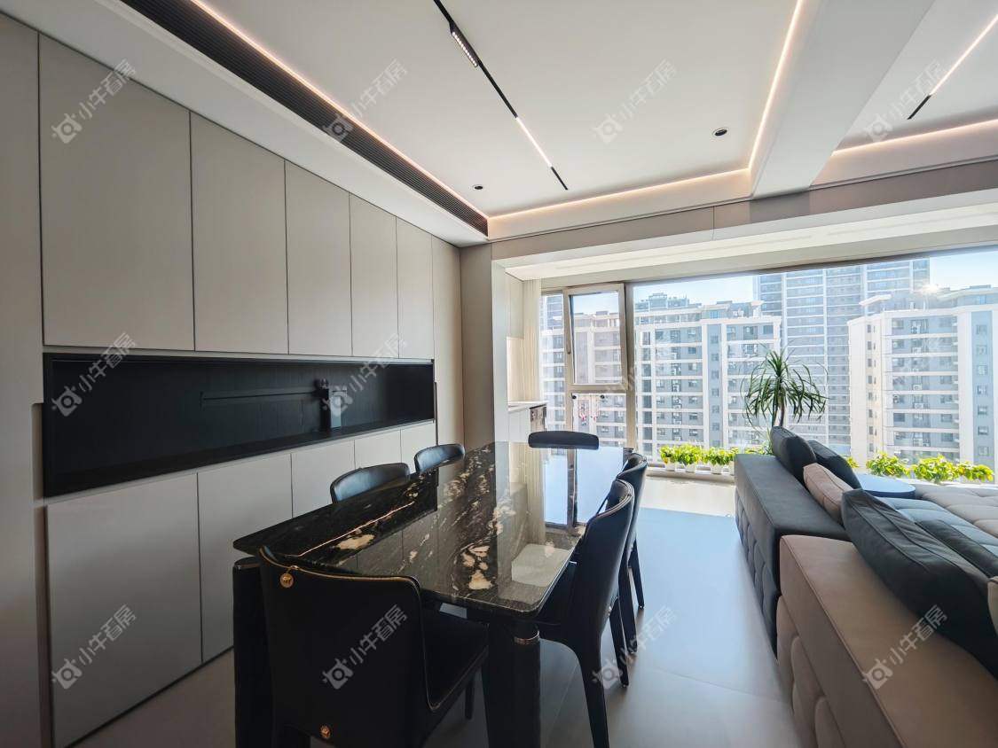 镇江中海时代都会在售二手房源室内图_小牛看房