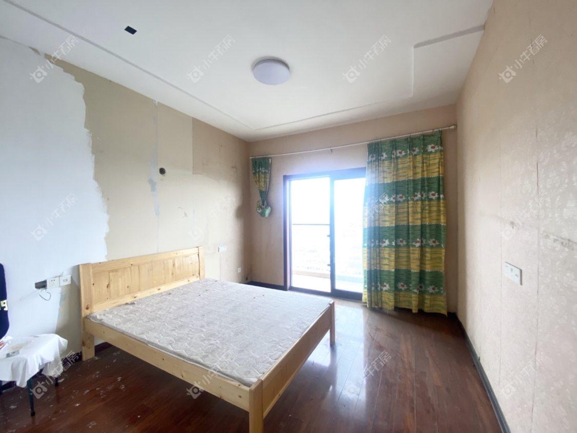 镇江天波城在售二手房源室内图_小牛看房