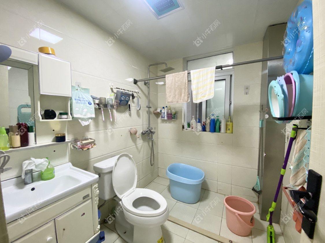 镇江美亚华悦在售二手房源室内图_小牛看房