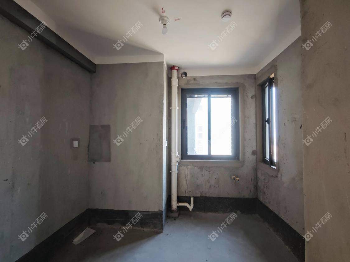 镇江融创华南映在售二手房源室内图_小牛看房