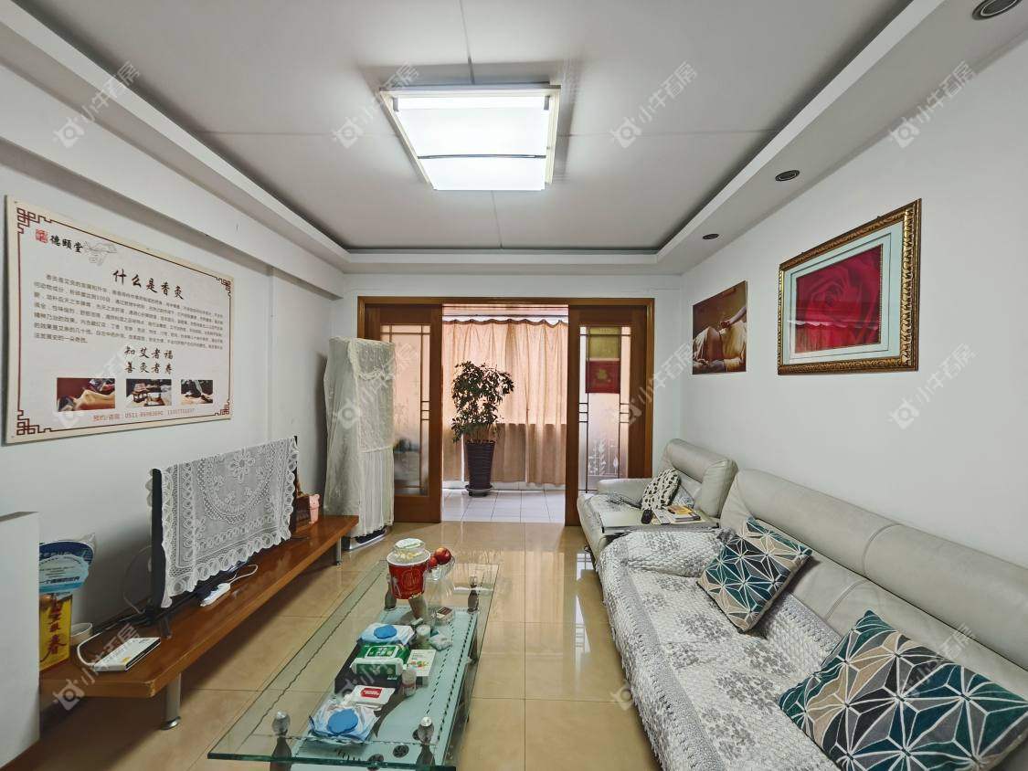 镇江凤翔花园在售二手房源室内图_小牛看房