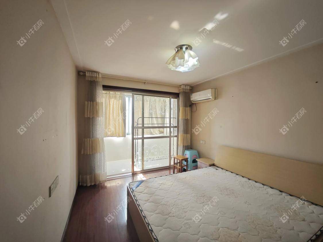 镇江华南新村在售二手房源室内图_小牛看房