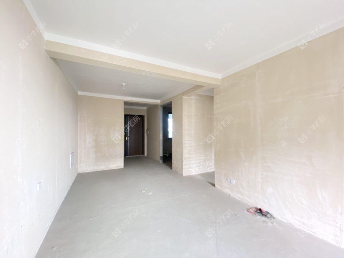 镇江融创华南映在售二手房源室内图_小牛看房