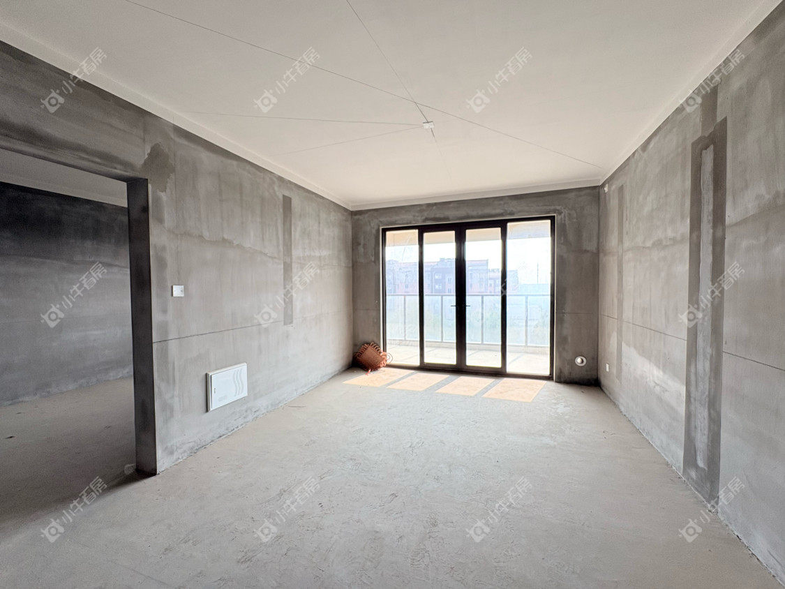 镇江珑蟠里在售二手房源室内图_小牛看房