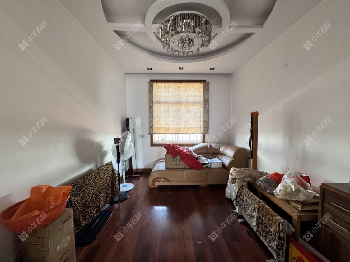 镇江锦湖新村在售二手房源室内图_小牛看房