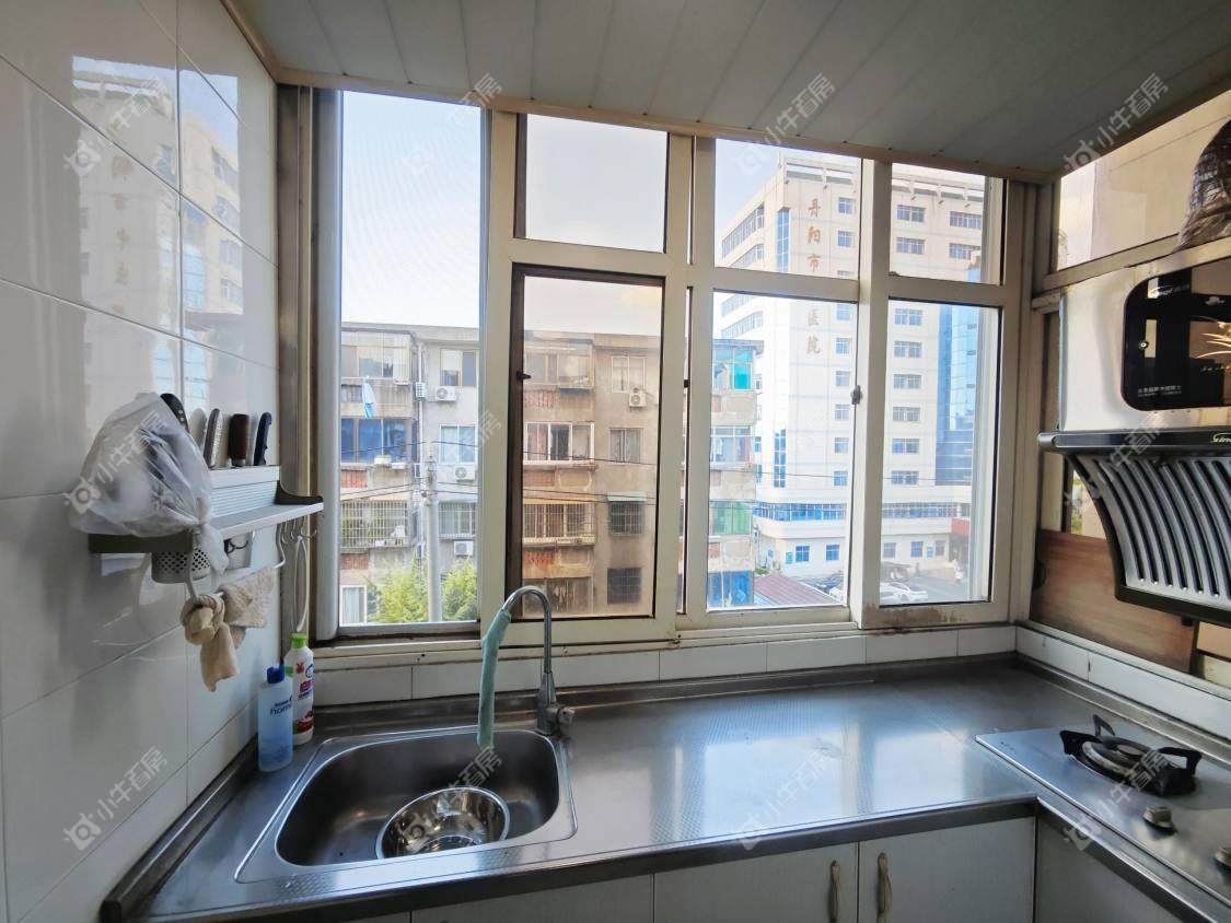 镇江云阳新村在售二手房源室内图_小牛看房