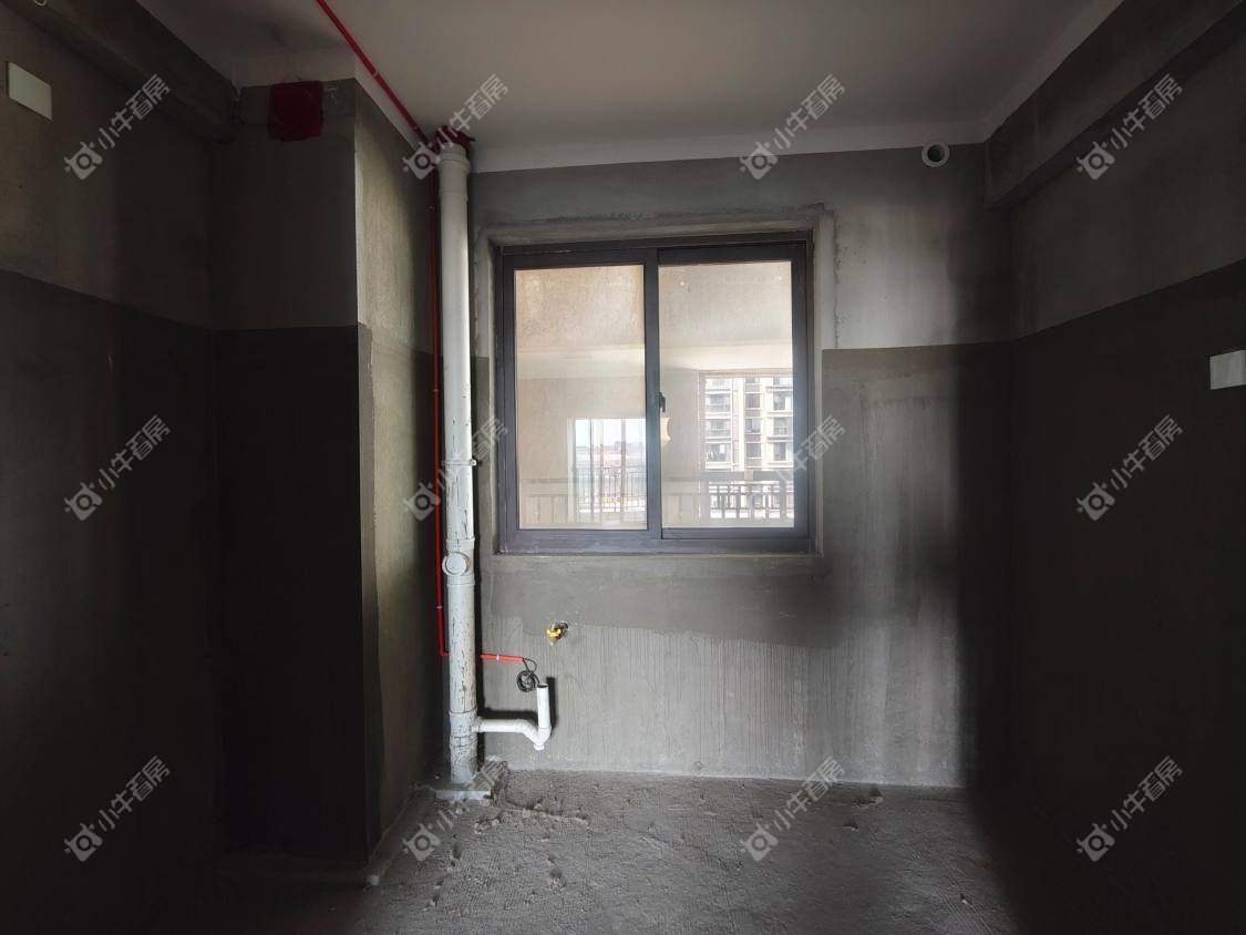 镇江荣城国际（中央公馆）在售二手房源室内图_小牛看房