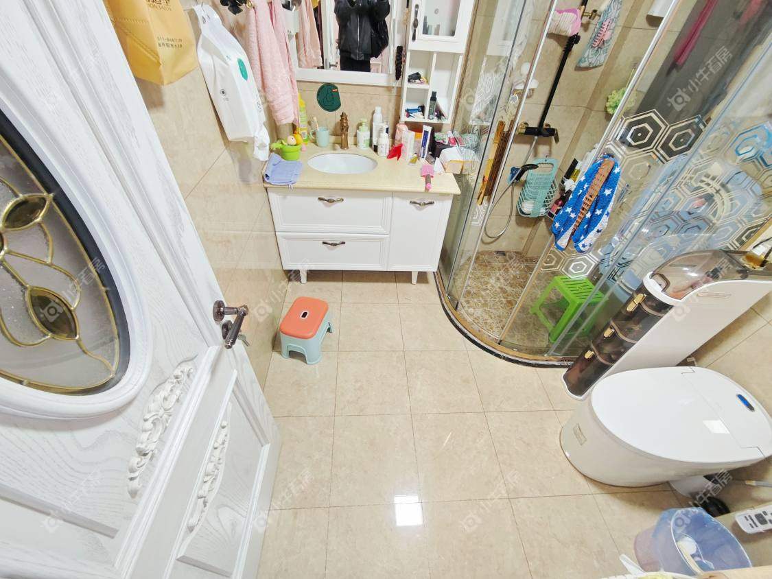 镇江丹凤国际在售二手房源室内图_小牛看房