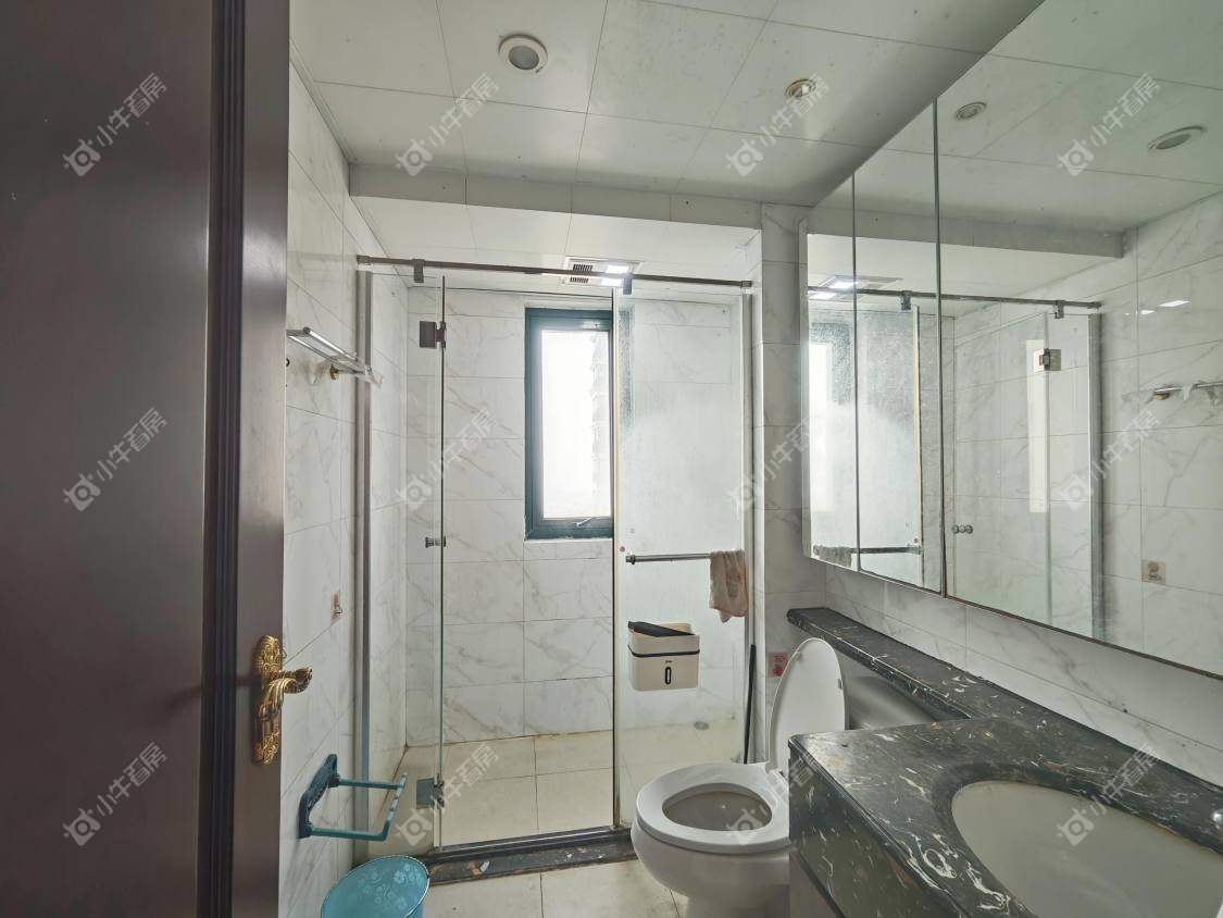 镇江恒大城在售二手房源室内图_小牛看房