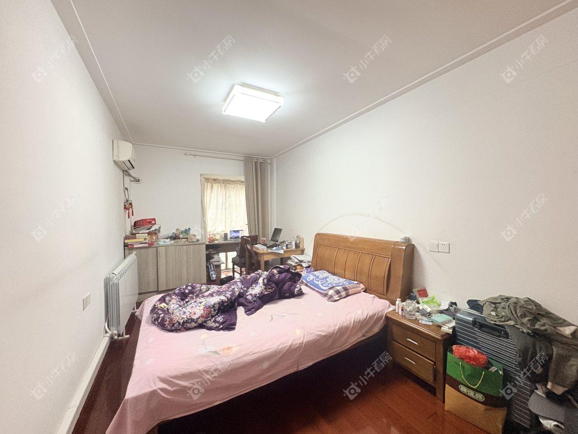 镇江水岸春天在售二手房源室内图_小牛看房