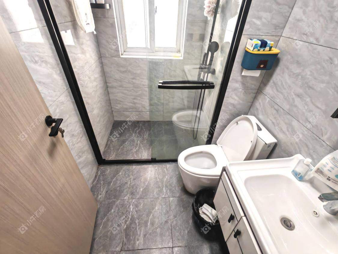 镇江美亚华悦在售二手房源室内图_小牛看房