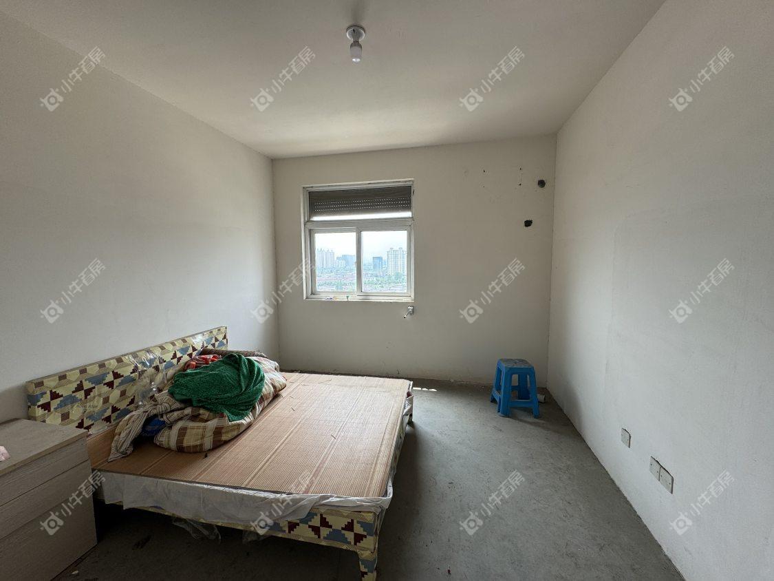 镇江众悦华城在售二手房源室内图_小牛看房