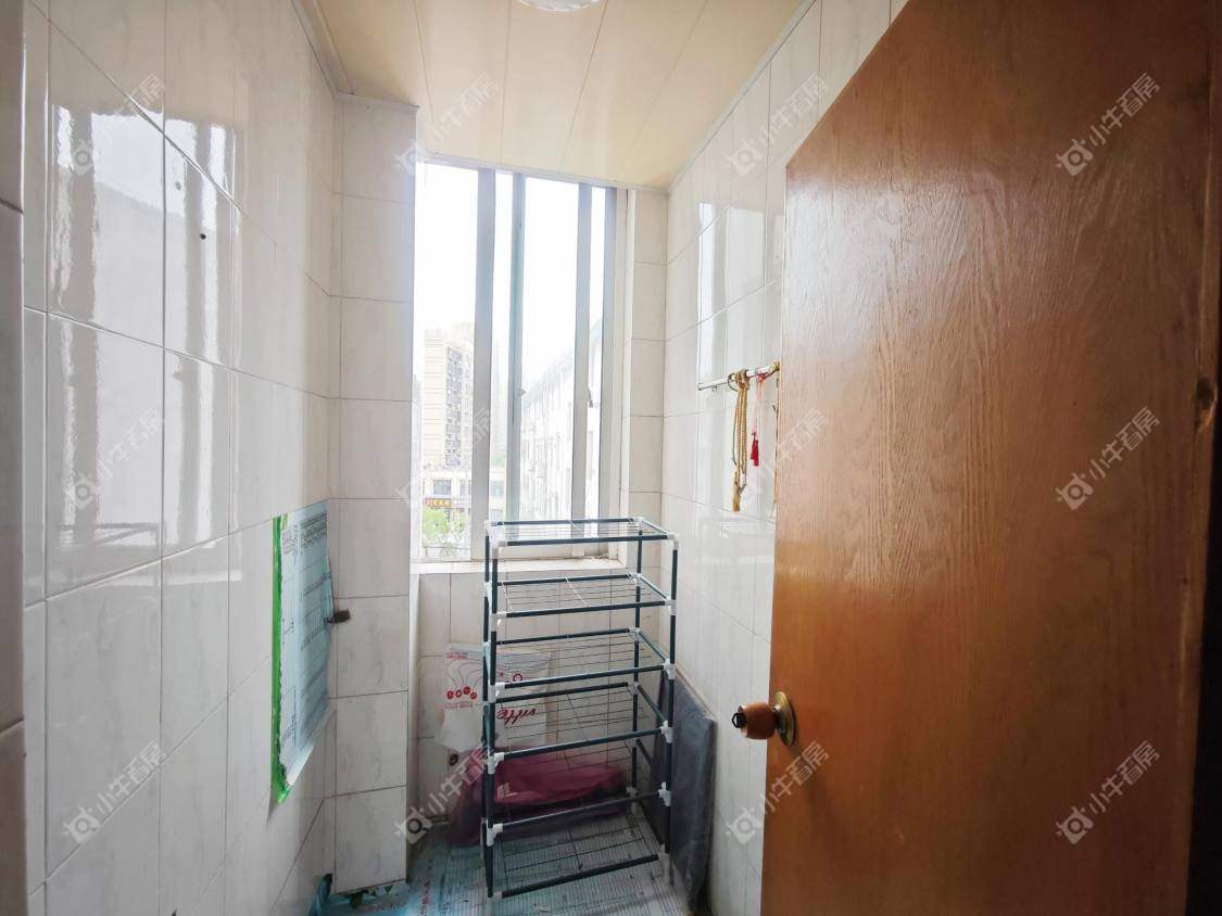 镇江幸福小区在售二手房源室内图_小牛看房