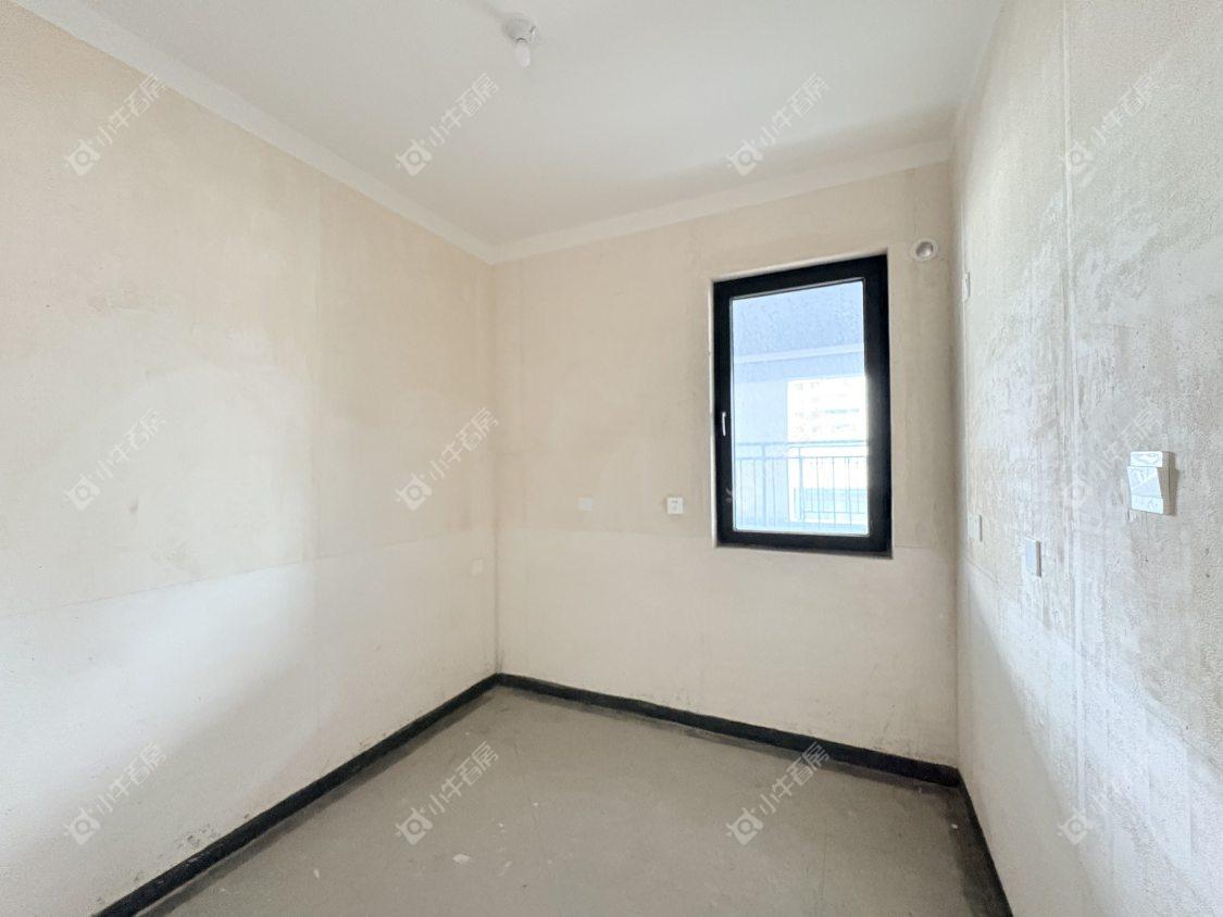 镇江中海时代都会在售二手房源室内图_小牛看房