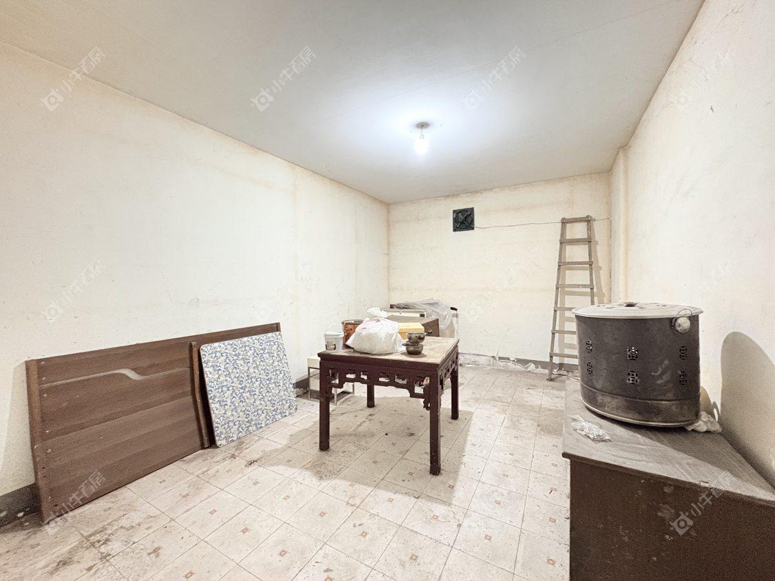 镇江曲园小区在售二手房源室内图_小牛看房