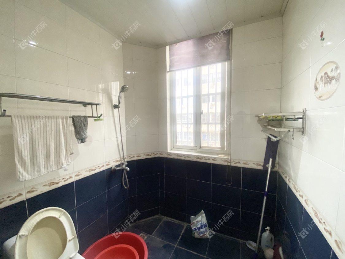 镇江华云公寓在售二手房源室内图_小牛看房