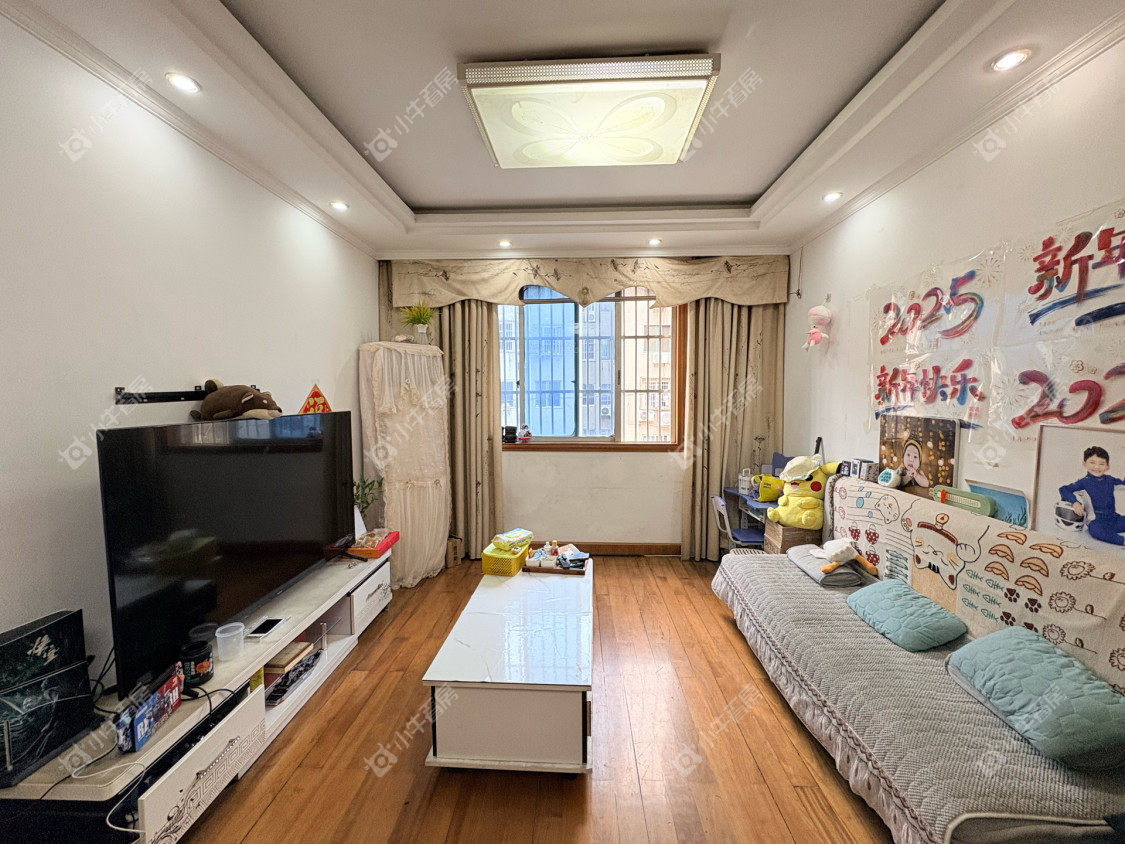 镇江东方苑在售二手房源室内图_小牛看房