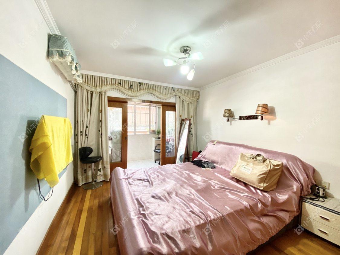 镇江金虹花园在售二手房源室内图_小牛看房