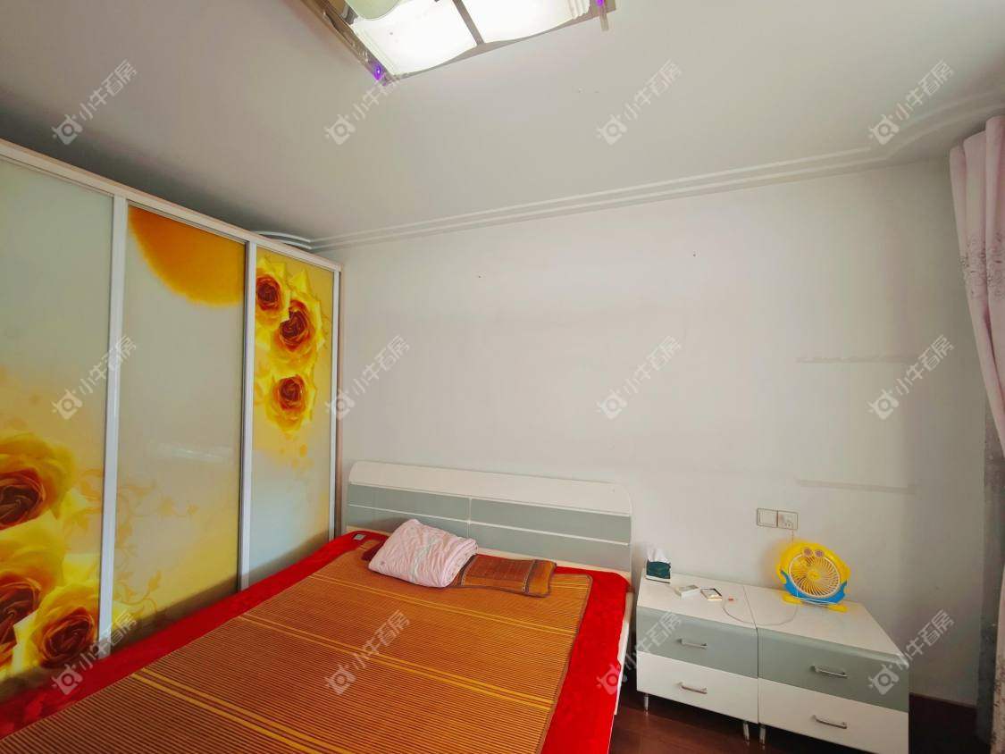 镇江紫荆花园在售二手房源室内图_小牛看房