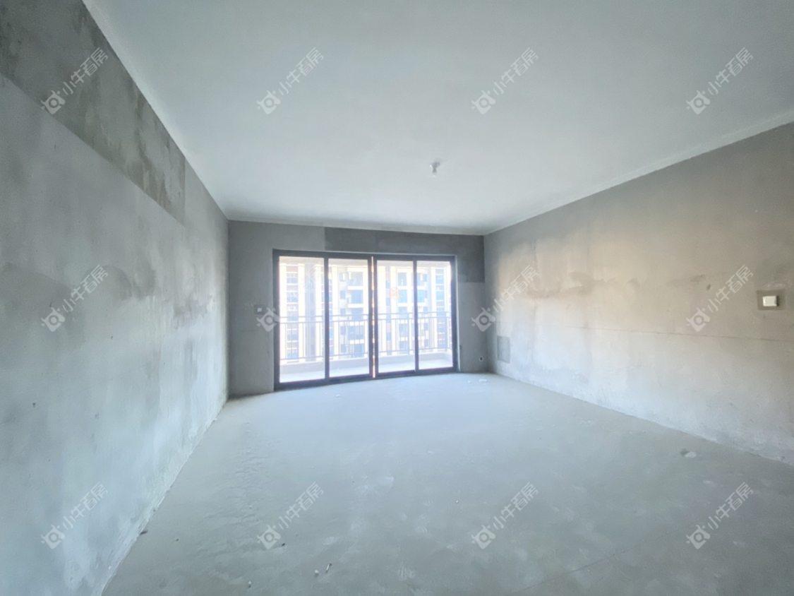 镇江碧桂园樾府在售二手房源室内图_小牛看房