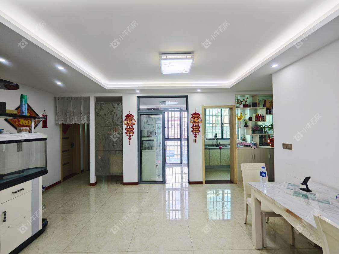 镇江金桥世纪城在售二手房源室内图_小牛看房