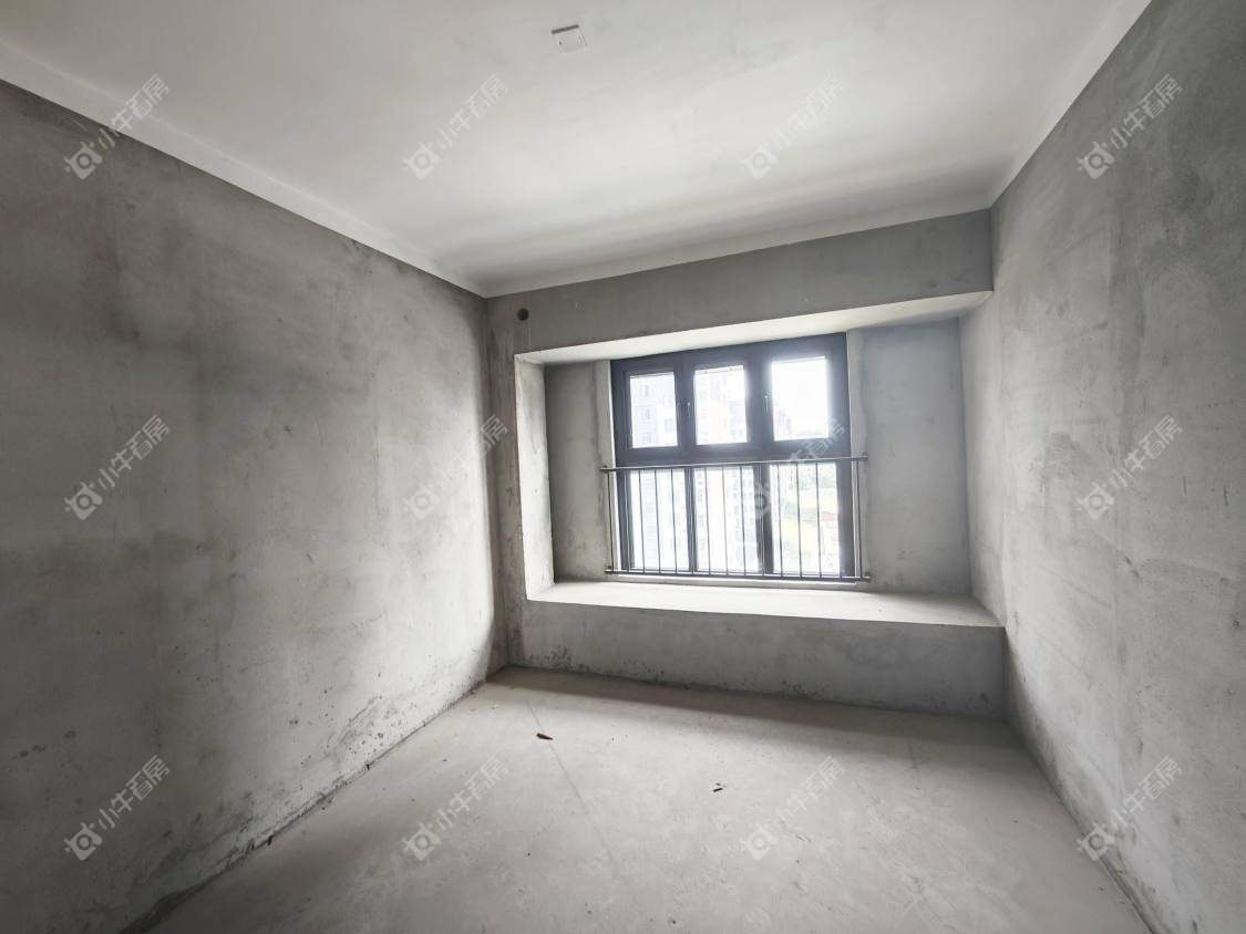 镇江凤熹台在售二手房源室内图_小牛看房