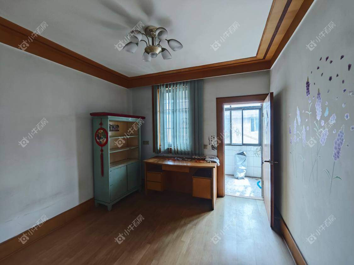 镇江云阳新村在售二手房源室内图_小牛看房