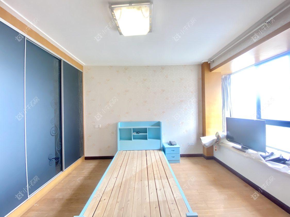 镇江芳草苑在售二手房源室内图_小牛看房