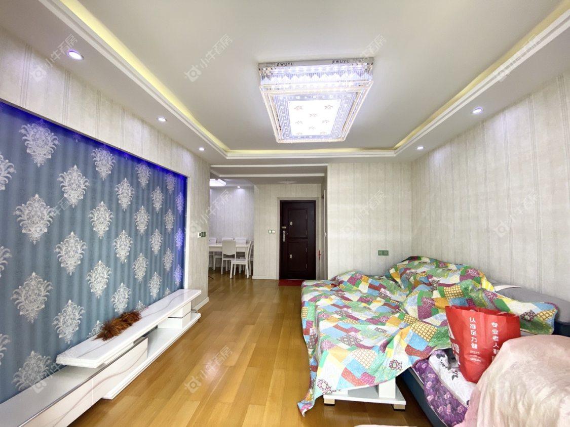 镇江练湖新城在售二手房源室内图_小牛看房