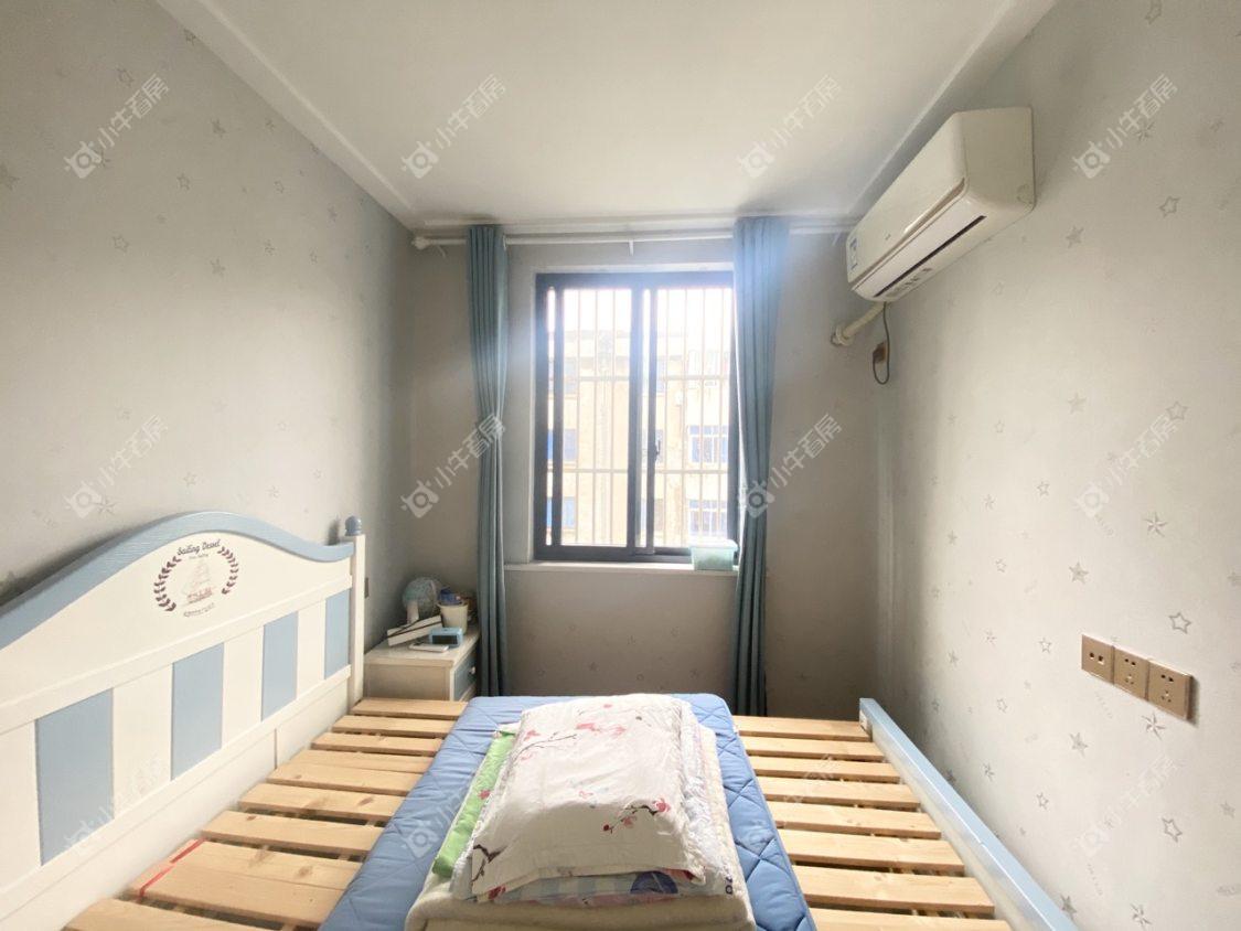 镇江龙凤新村在售二手房源室内图_小牛看房