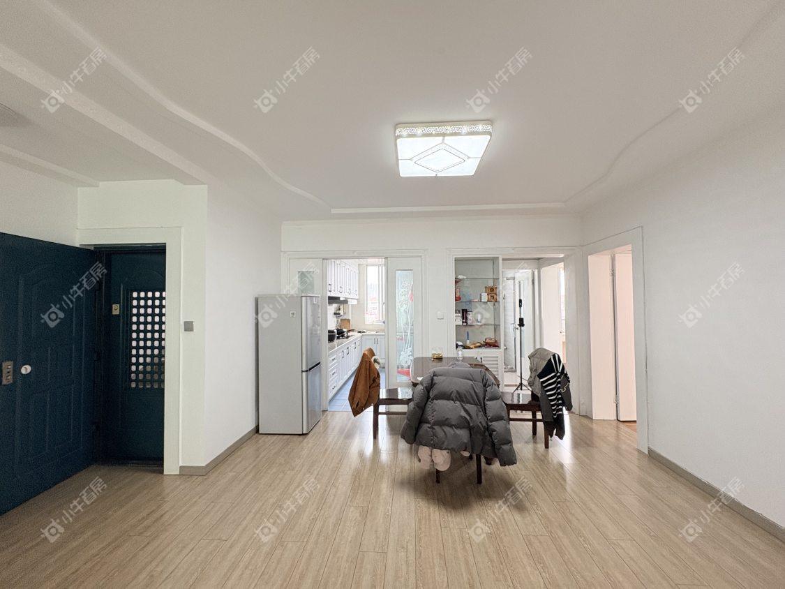 镇江华南园中园在售二手房源室内图_小牛看房