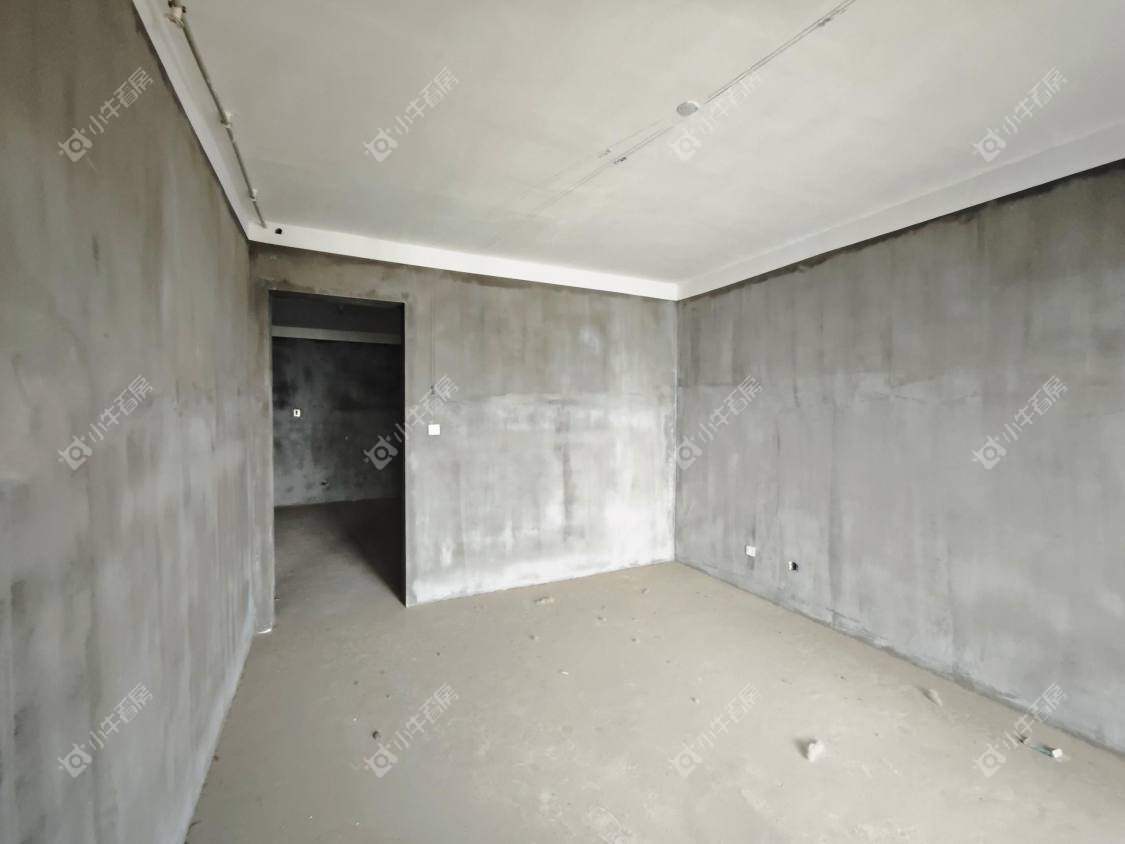 镇江荣城国际一期在售二手房源室内图_小牛看房