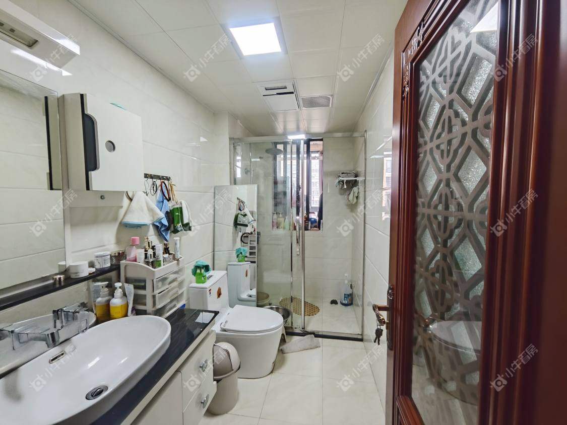 镇江华都锦城在售二手房源室内图_小牛看房