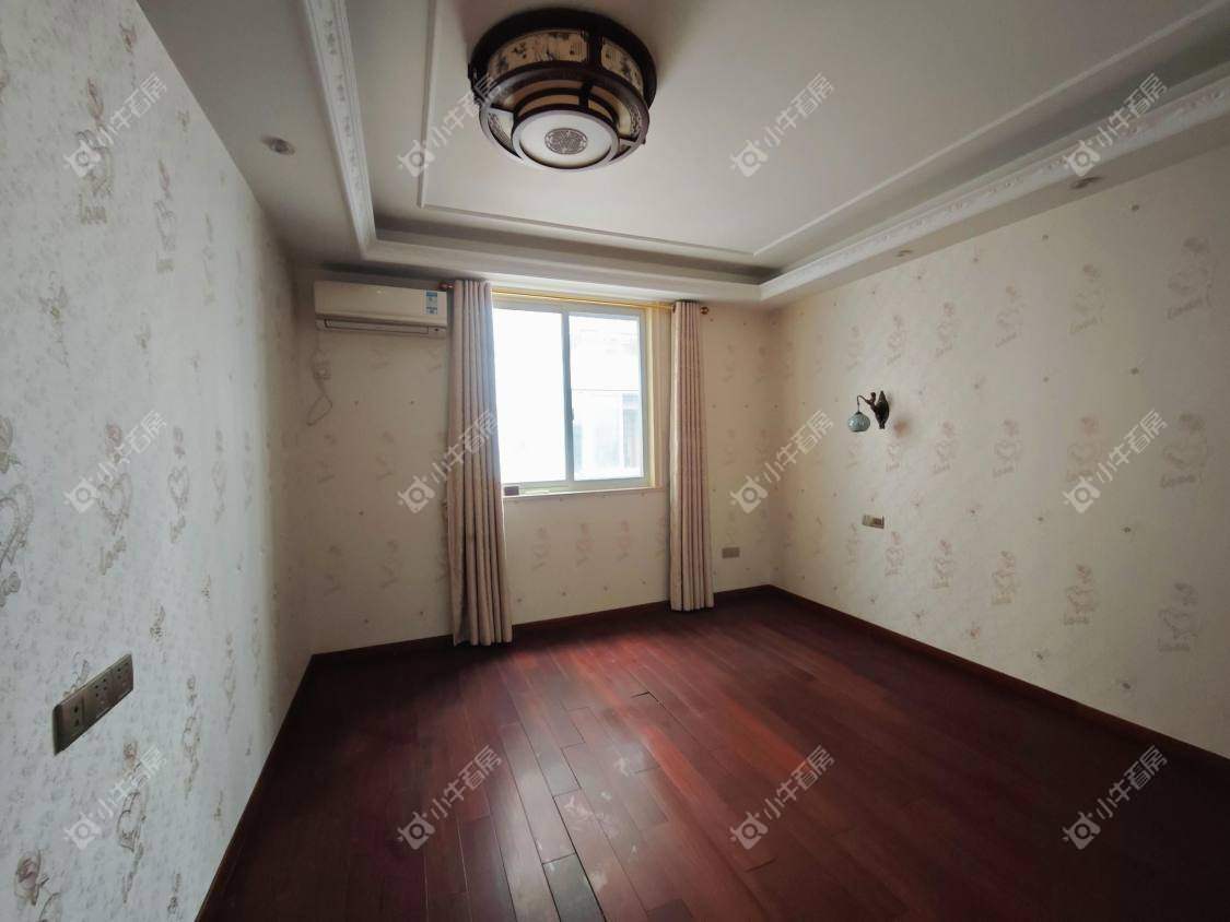 镇江江南嘉园在售二手房源室内图_小牛看房