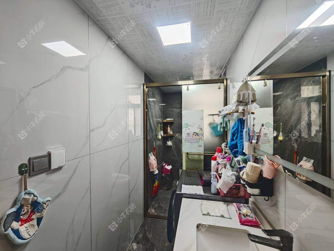 镇江龙凤山庄在售二手房源室内图_小牛看房