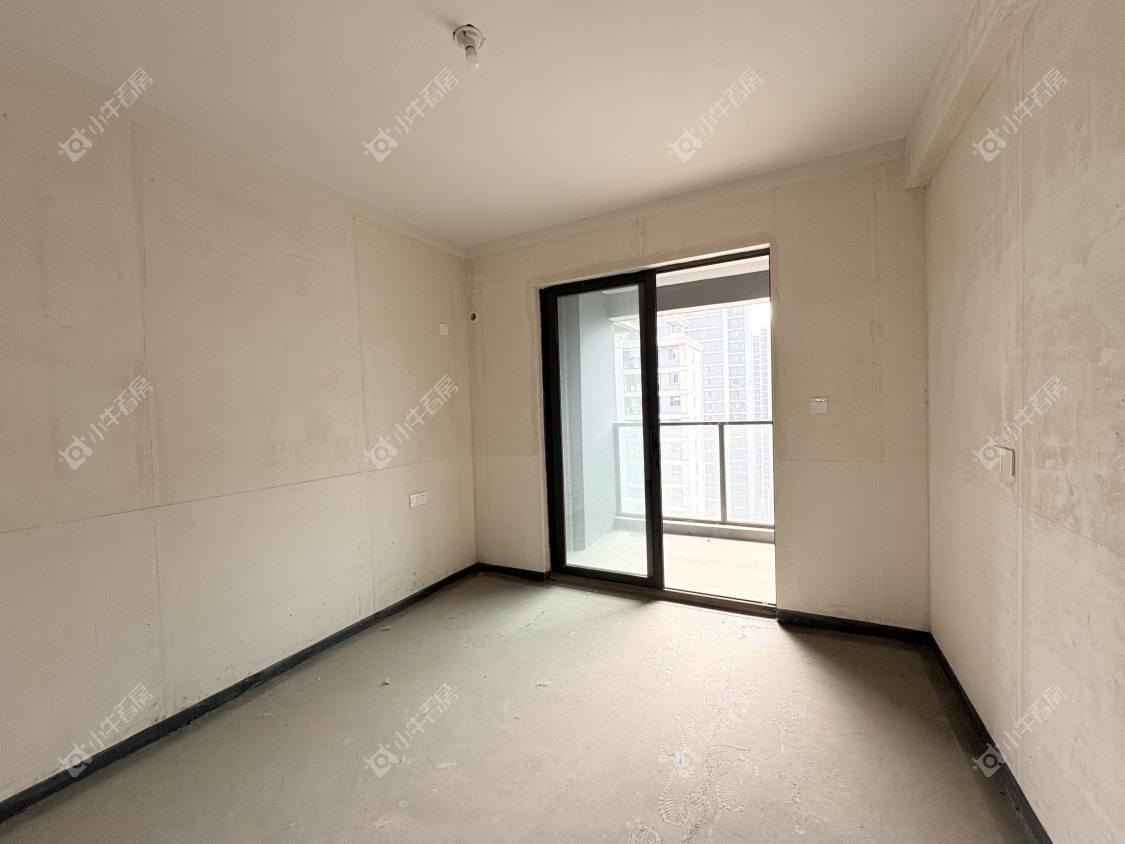 镇江中海时代都会在售二手房源室内图_小牛看房