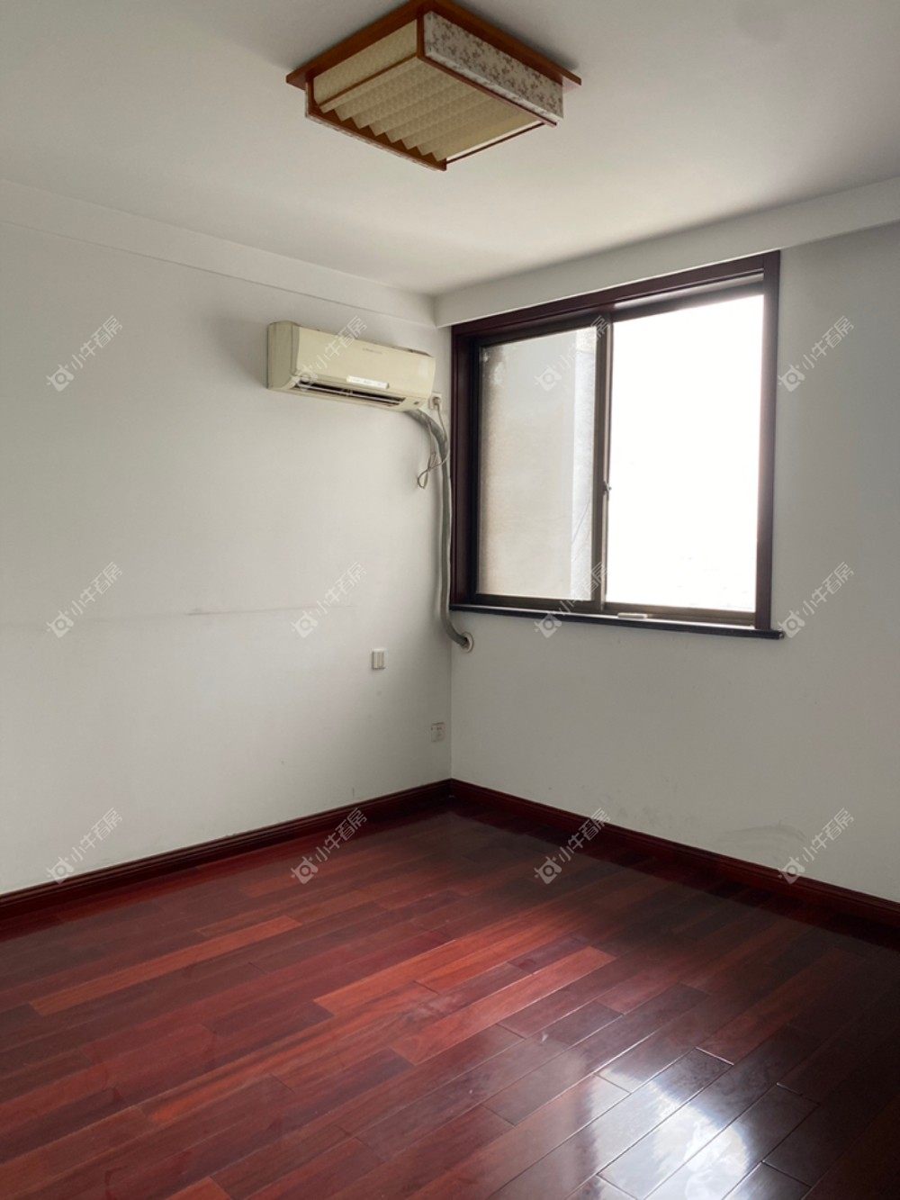 镇江金凤凰在售二手房源_小牛看房