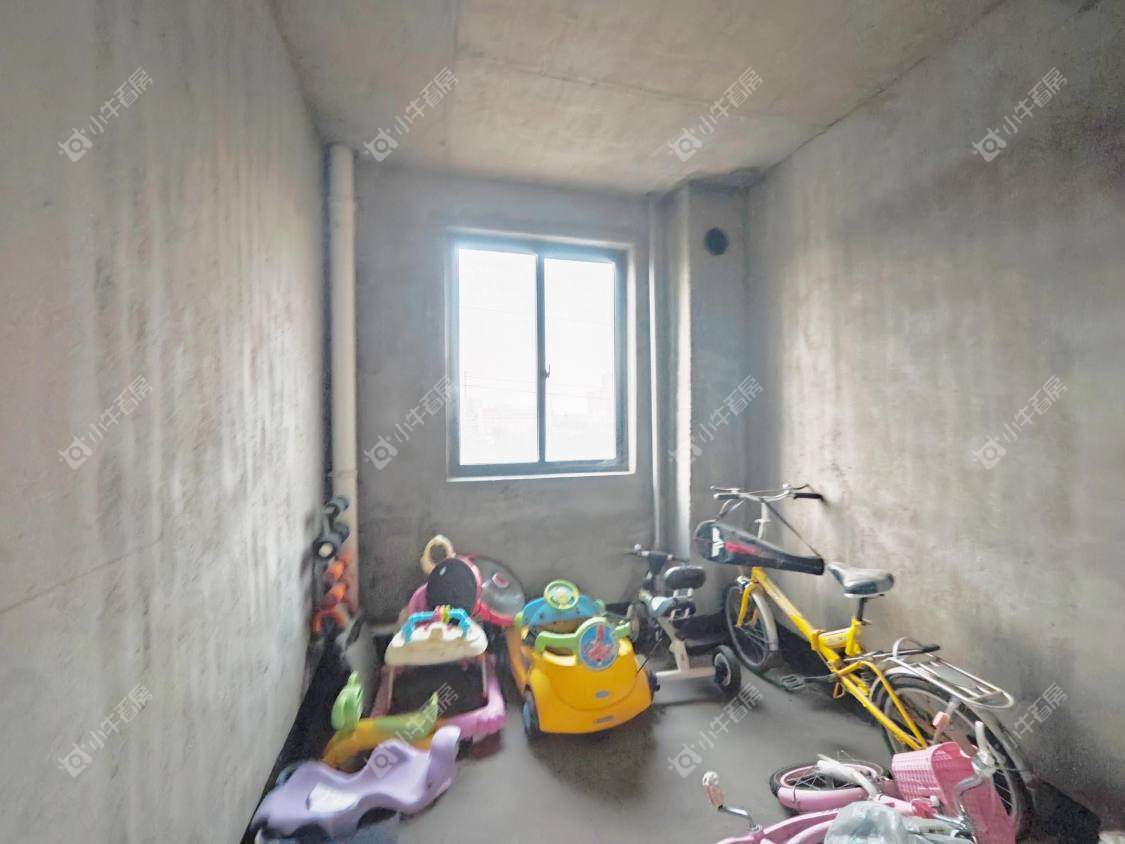 镇江新香草苑在售二手房源室内图_小牛看房