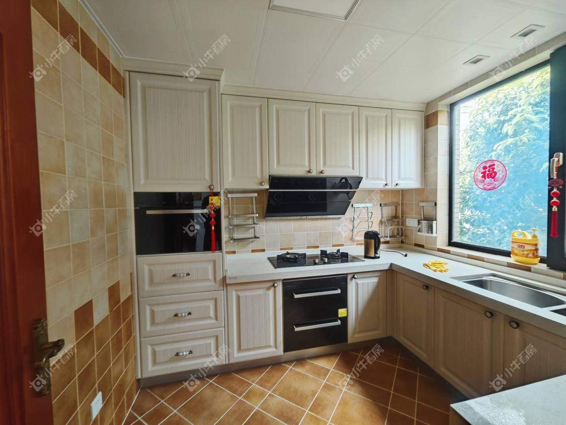 镇江豪门兰庭在售二手房源室内图_小牛看房