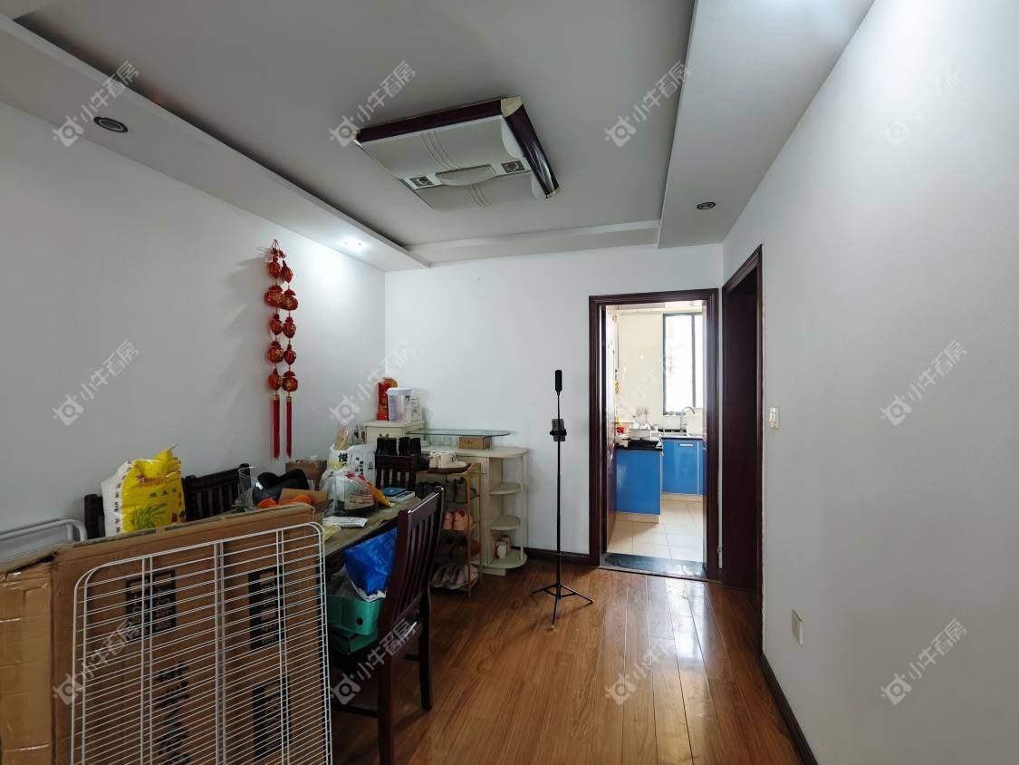 镇江天福花园在售二手房源室内图_小牛看房