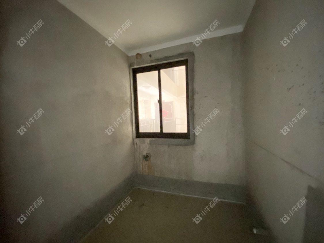 镇江华都幸福里在售二手房源室内图_小牛看房