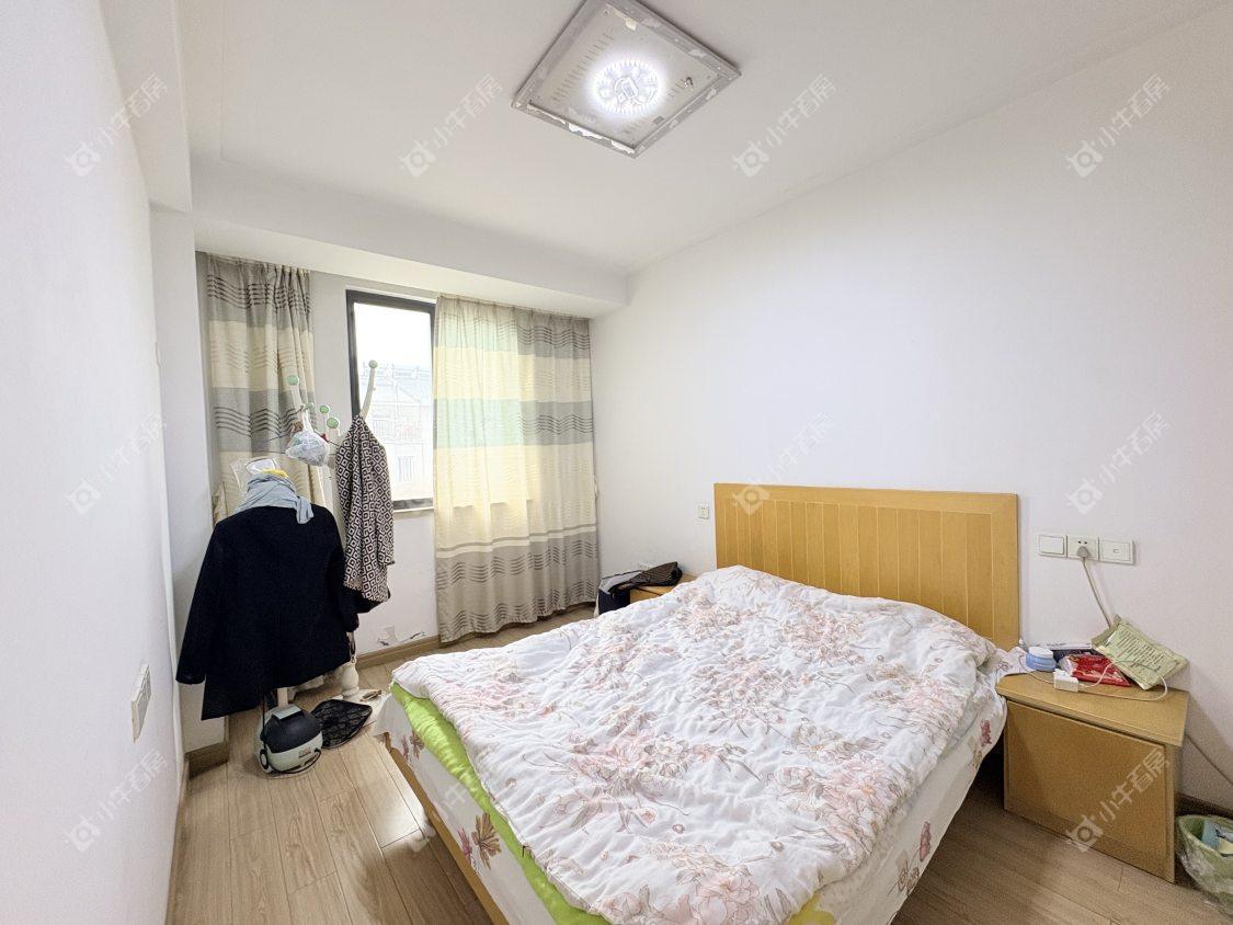 镇江新香草苑在售二手房源室内图_小牛看房