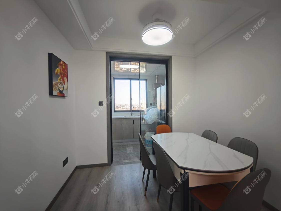 镇江上善雅苑在售二手房源室内图_小牛看房