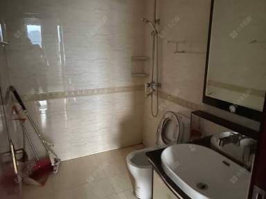 镇江名仕苑4室2厅2卫在售二手房房源图片