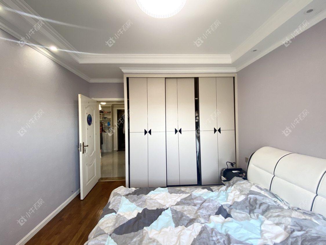 镇江滨河凤凰城在售二手房源室内图_小牛看房