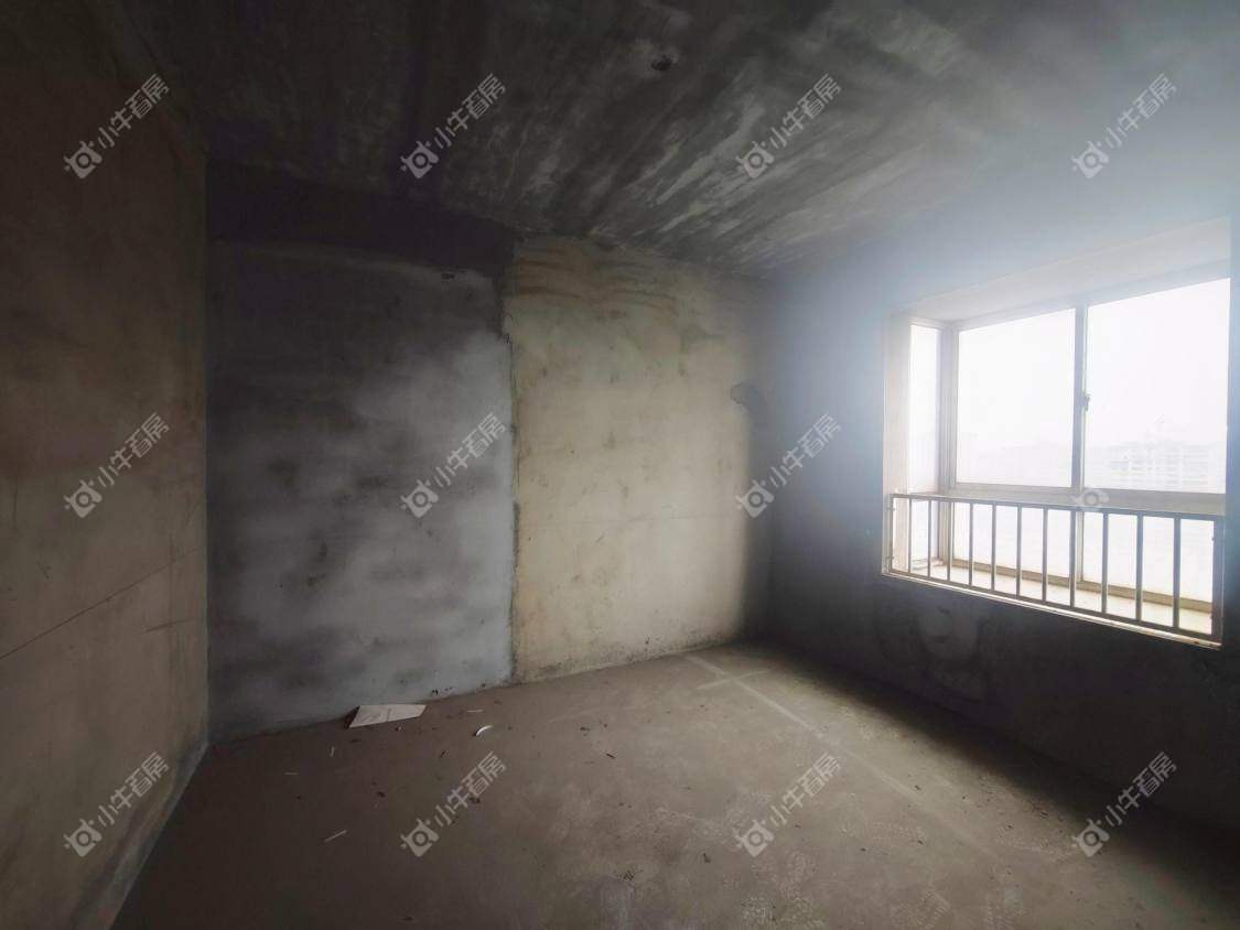 镇江名都新贵在售二手房源室内图_小牛看房